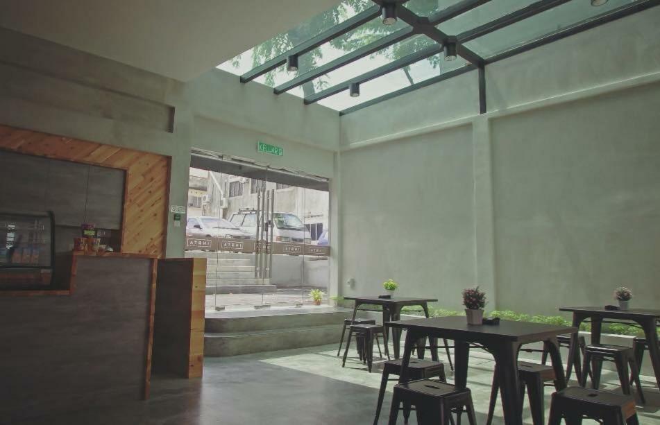 Insta Hotel Johor Bahru Exterior foto